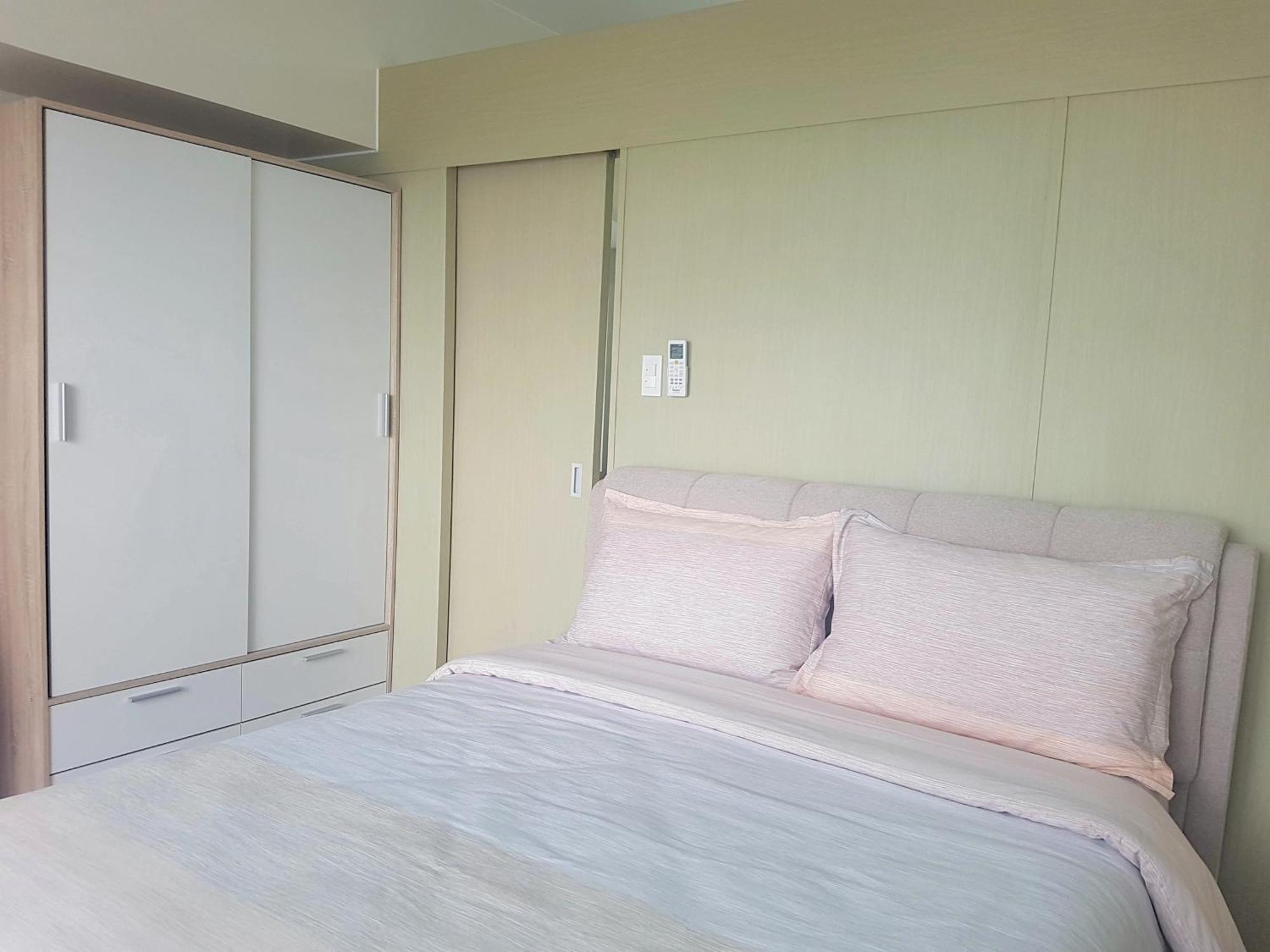 Blowing In The Wind - Lake View Apartments Tagaytay City Quarto foto